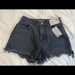 Black super high waisted shorts from primark